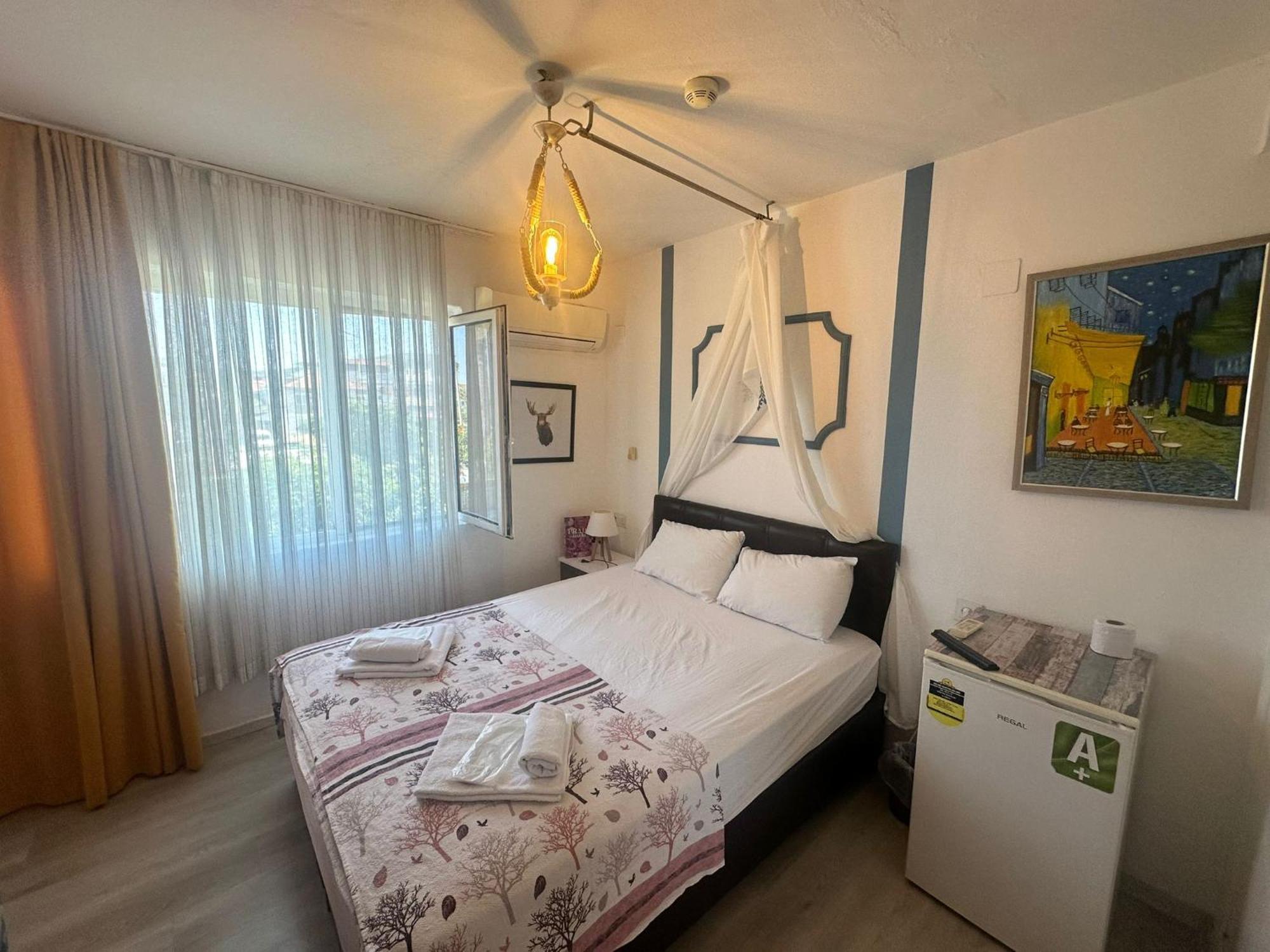 Bonjourla Otel Extérieur photo